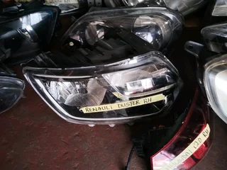 Renault Duster Headlight