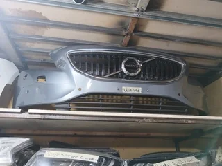 Volvo V40 Bumper