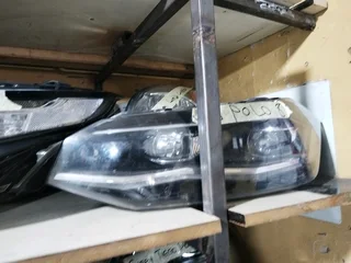 Polo 8 headlight