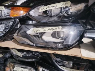 Vw Tourage Headlight