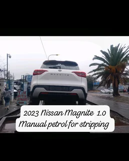 2023 Nissan Magnite 1.0 Manual petrol for stripping