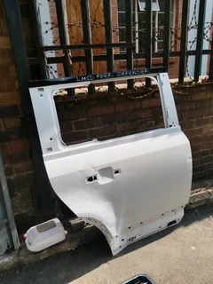 Land rover defender rear door