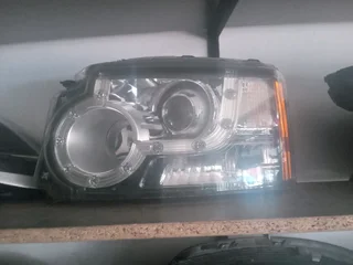 Land rover discovery 4 headlight