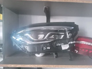 Mercedes GLA W247 headlight