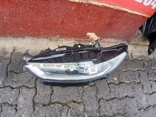 Ford mondeo 2014 headlight