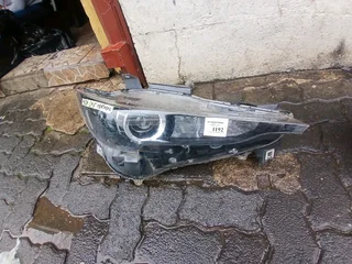 Mazda cx5 headlight normal
