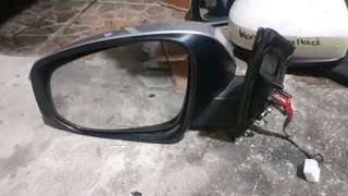 Toyota rav4 side mirror