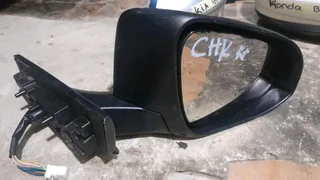 Toyota chr side mirror