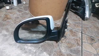 Hyundai i10 side mirror 2012