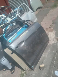 Hyundai santaffe right side door