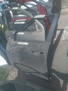 Kia seltos left door