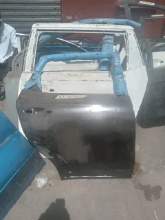 Kia seltos rear door
