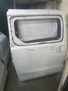 Hyundai H1 right sliding door
