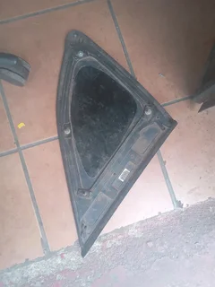 HYUNDAI TUCSON 2018 FACELIFT QUOTER GLASS