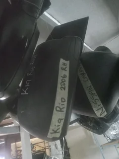 Kia Rio 2006 side mirror