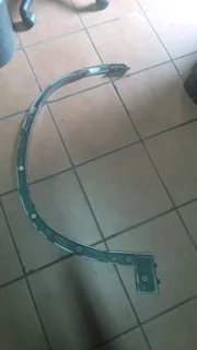 X1 F48 front left wheel arch