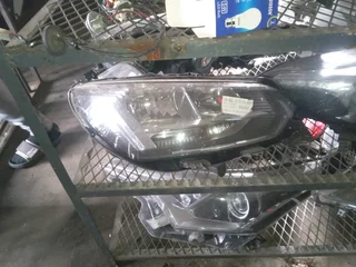 Peugeot 208 gti headlight