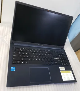 ASUS Vivo book 15 X1504v V,15.6 INCH, i5-1334U, 16GB RAM, 512GB SSD, FHD Win11pro