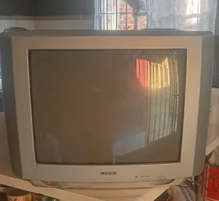 BUYING BROKEN AND WORKING ELECTRONICS