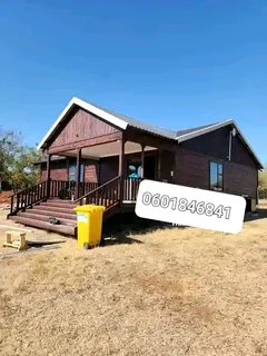 Wendy's house for sale all size big and small we are dilever