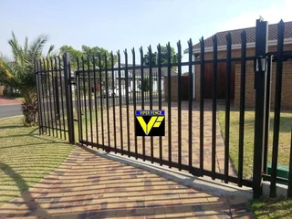Driveway gates, balustrades, fencing