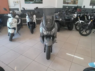 2025 SYM Joyride 300