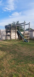 Jungle Gym - Ad posted by Marcel Du Toit