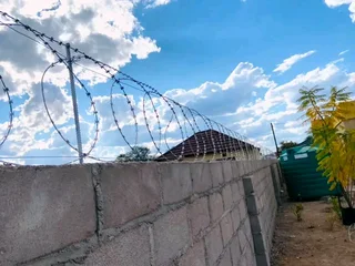 Razor wire installation