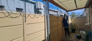 Razor wire installation