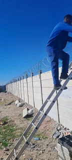 Razor wire installation