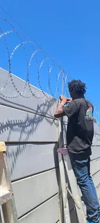 Razor wire installation