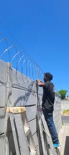 Razor wire installation