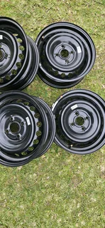 14inch HYUNDAI STEEL RIMS ** BRAND NEW ** 4/100