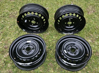 14inch HYUNDAI STEEL RIMS ** BRAND NEW ** 4/100