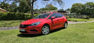 2018 Opel Astra 1.0 Essentia Spec ** Sporty Hatch ** Fuel Saver