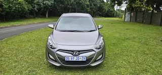 2013 HYUNDAI i30 ** ONLY 61000KMS ** IMMACULATE ** MUST BE SEEN...