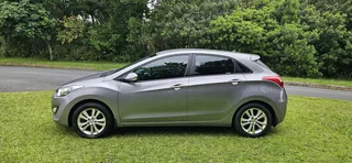 2013 HYUNDAI i30 ** ONLY 61000KMS ** IMMACULATE