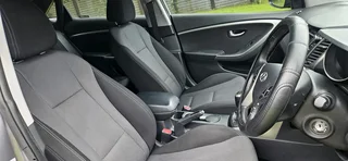 2013 HYUNDAI i30 ** ONLY 61000KMS ** IMMACULATE