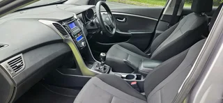 2013 HYUNDAI i30 ** ONLY 61000KMS ** IMMACULATE