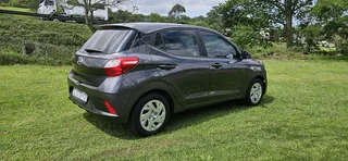 2022 HYUNDAI GRAND i10 ** SPORTY HATCH ** FUEL SAVER...