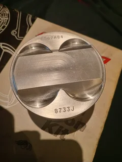 Wiseco Honda B20 Pistons