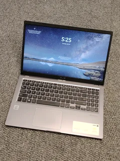 Asus VivoBook | Core i7 10th Gen | 8GB RAM | 512GB SSD