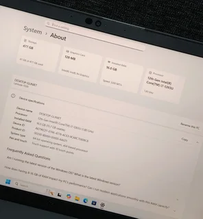 Laptop Dell Latitude 5530 Series is Great Condition 15.6-Inch Full HD Touchscreen 12th Gen Intel Cor
