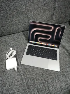 14-Inch MacBook Pro M3 Pro 18GB 512GB