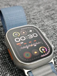 Apple Watch Ultra 2 49mm (CASH or SWAP)