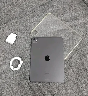 iPad Pro 11-Inch M4 Chip 1TB WiFi and Cellular