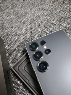 Brand New Samsung Galaxy S25 Ultra