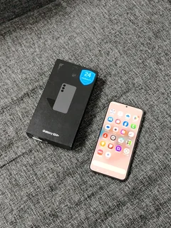 Samsung Galaxy S24 Plus in Excellent condition