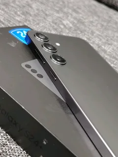 Samsung Galaxy S24 Plus in Excellent condition