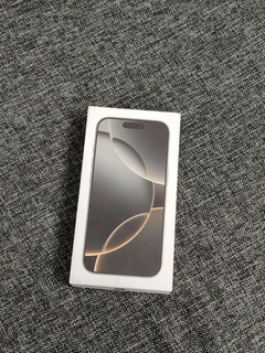 iPhone 16 Pro 128GB Natural Titanium